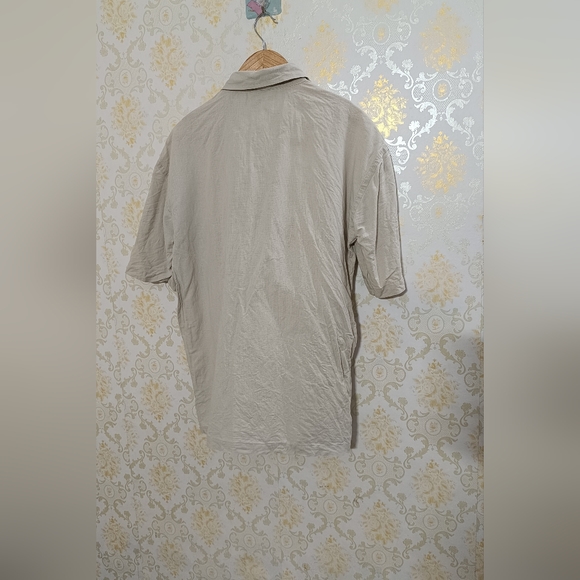 Old Navy - Picture 3 of 3